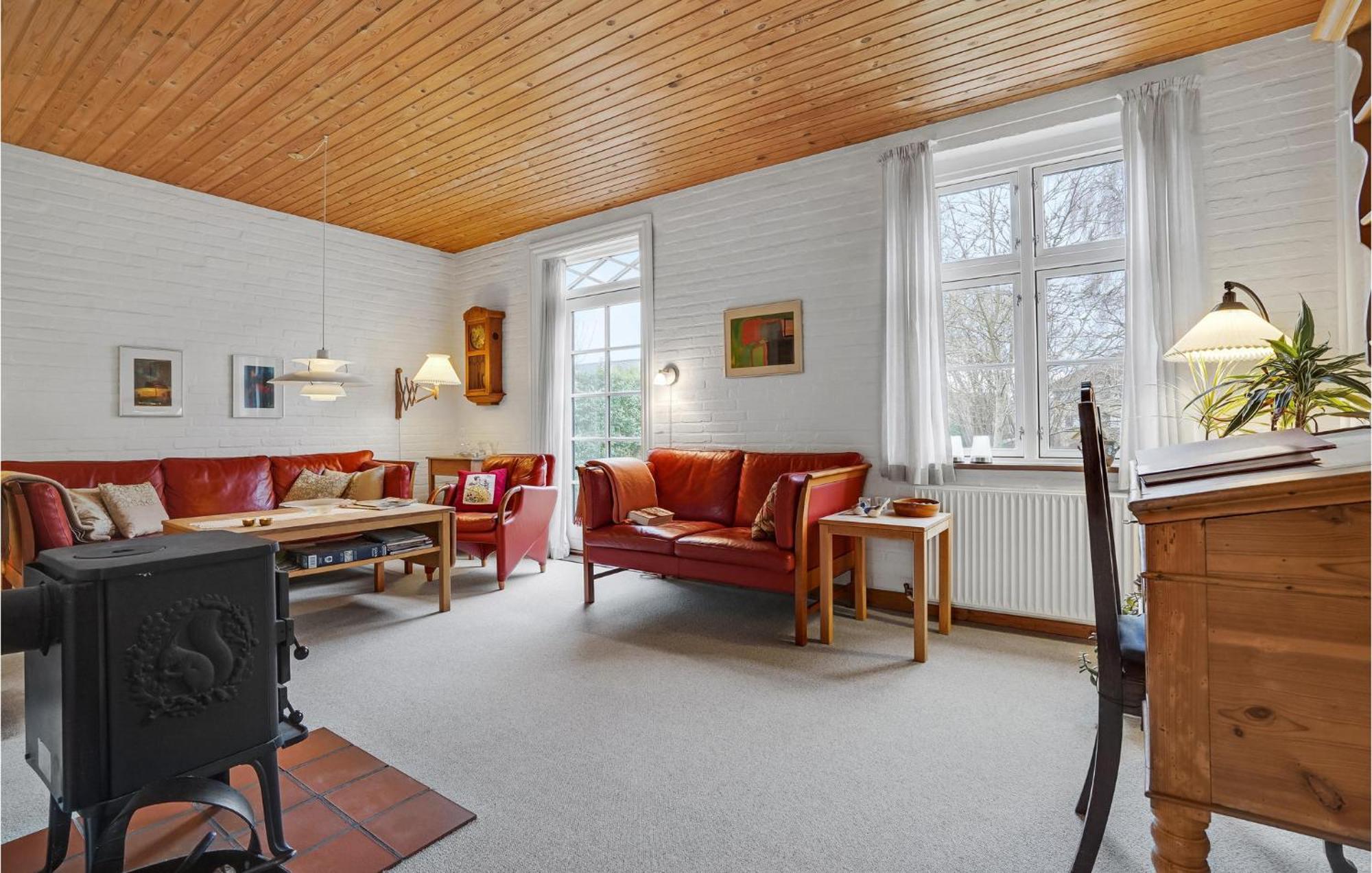 Lovely Home In Sonderborg With Kitchen Exterior foto